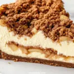 Apple Crumble Cheesecake